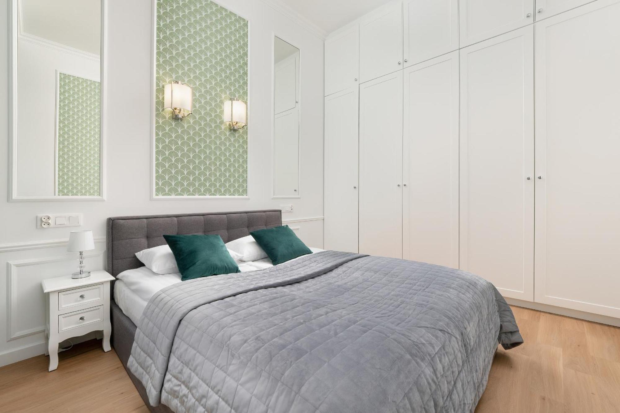 Sage Green Apartment Piotrkowska In Lodz By Noclegi Renters Zewnętrze zdjęcie